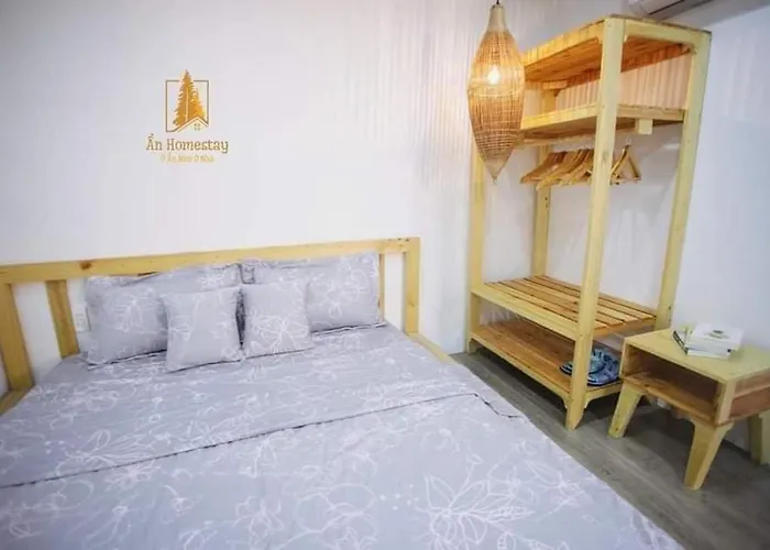 Nhà nghỉ An *